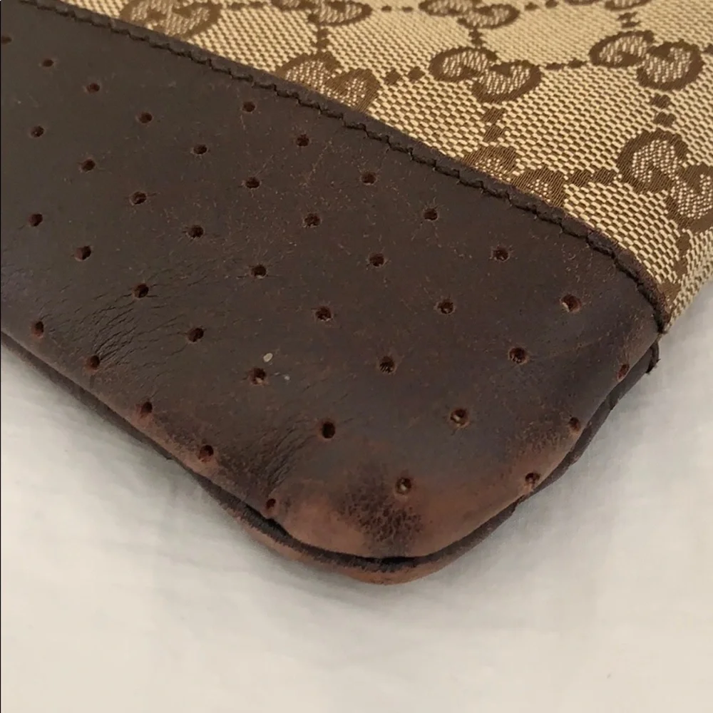 Gucci Brown Monogram Canvas Crossbody Bag with Dark Brown Trim - Picture 7 of 8